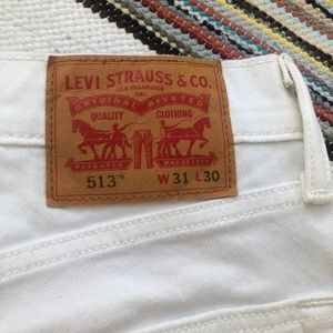 Levi’s 513 Slim Straight Jeans White